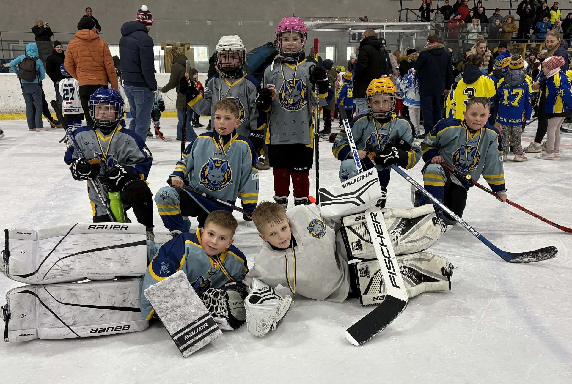 Najmladší Šakalíci ovládli turnaj v Zlatých Moravciach. Strelili na ňom 43 gólov a dostali iba 3