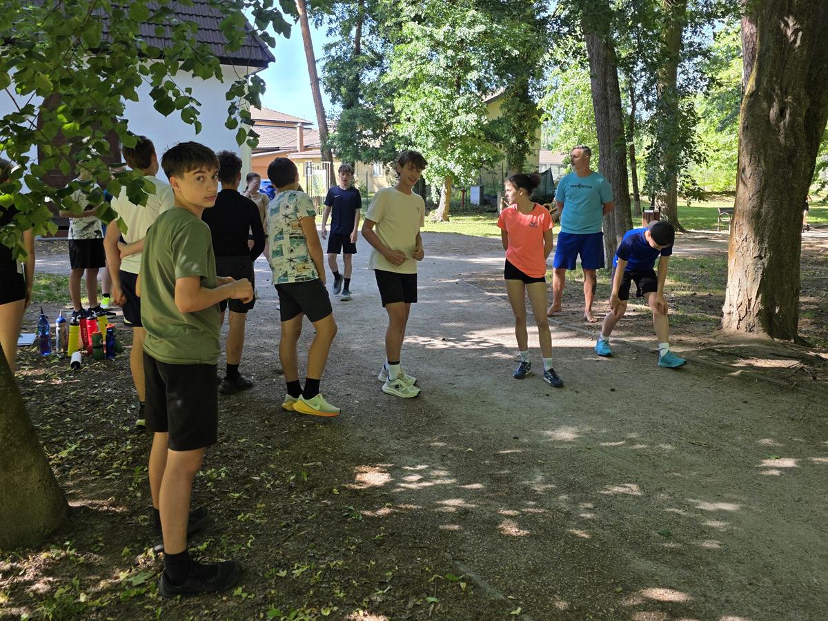 Letná príprava starších žiakov je zameraná na všetky aspekty – od kondície až po gymnastiku