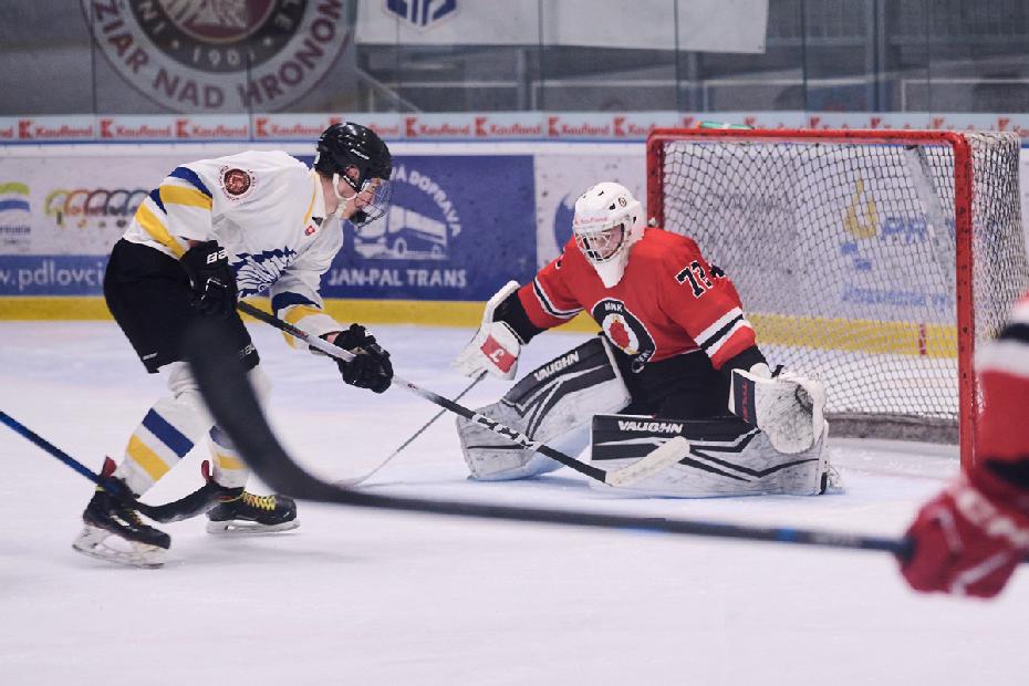 Dorastenci odohrali s Ružomberkom kvalitný dvojzápas. V nedeľu padlo rozhodnutie až po dlhej sérii samostatných nájazdov